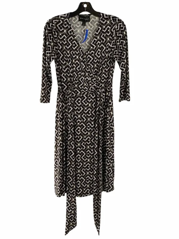 Donna Morgan Size 2 Black White Print Dress