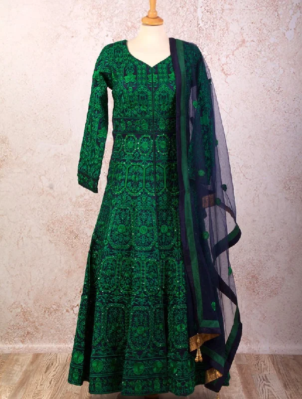 I8/1038 Reshamwork Dress