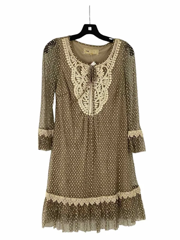 A'reve Size S Beige Cream Dress