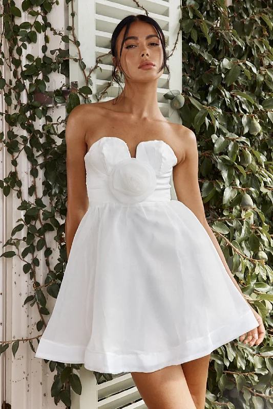 La Vie En Rose Strapless A-Line Mini Dress White Elegant Vintage Mini Dress