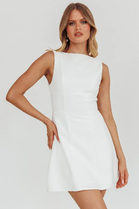 Opulent Sleeveless A-Line Mini Dress White Casual High-Waist Mini Dress