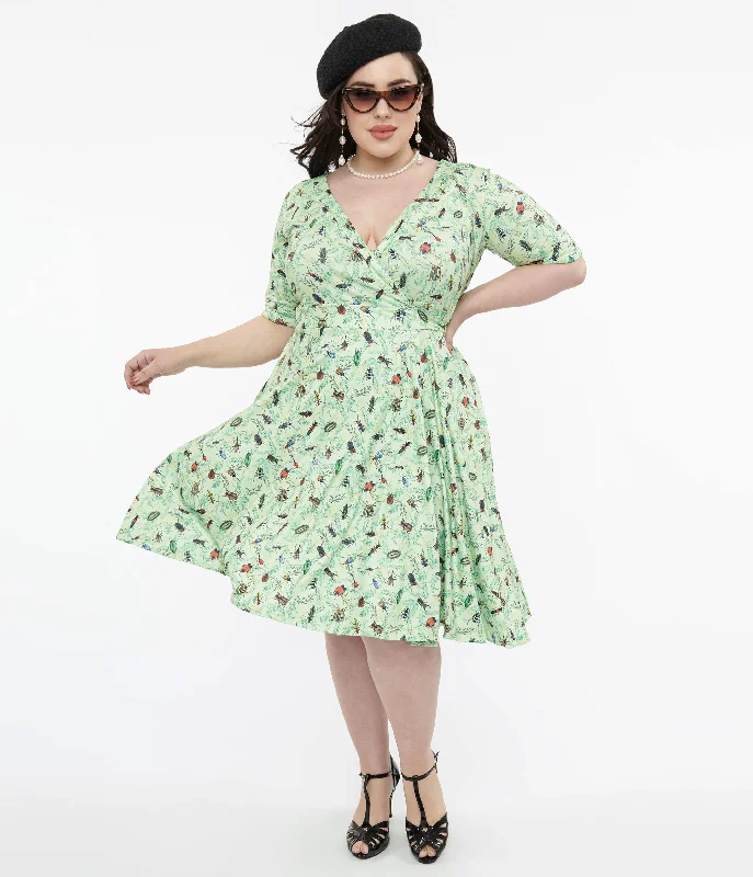 Dolly & Dotty 1950s Mint Green Nothing But Bugs Print Matilda Wrap Dress Stylish Wrap Dress with Ties