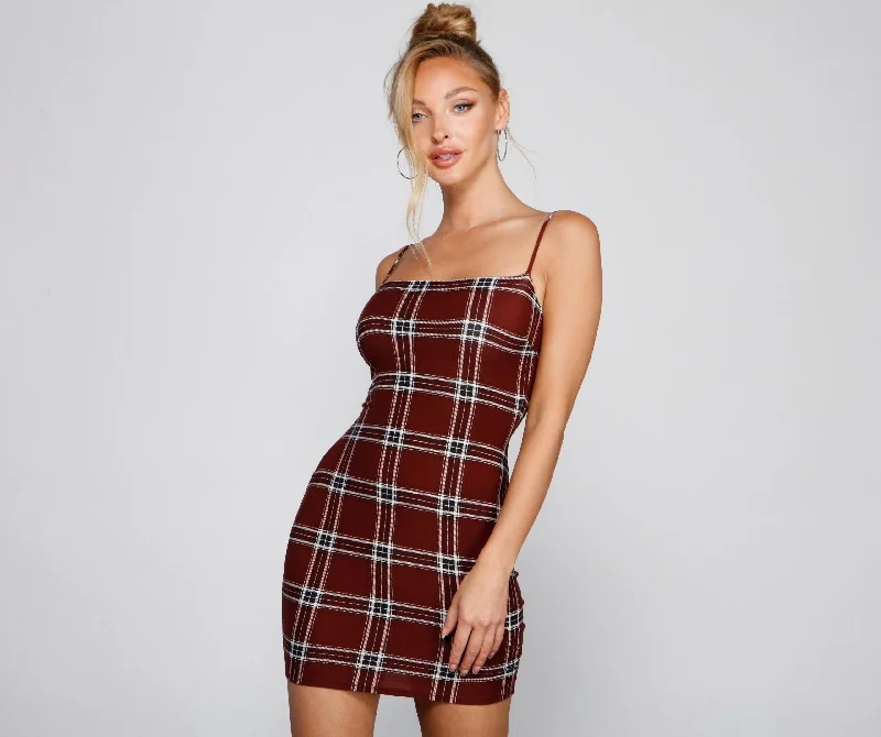 Pretty In Stylish Plaid Mini Dress Elegant Floral-Print Mini Dress