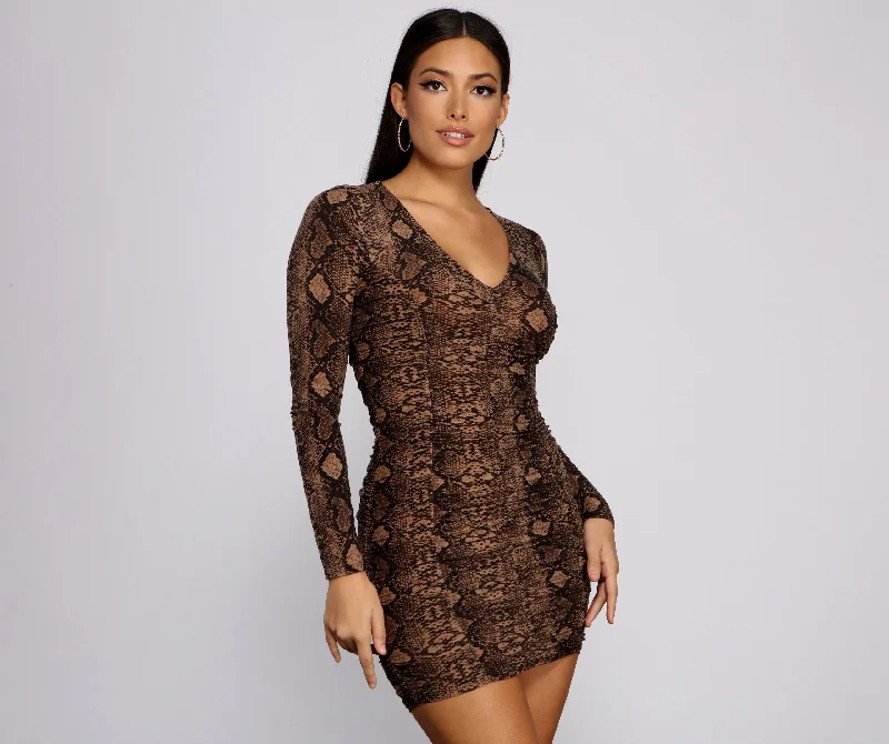 Sultry Ruched Snake Charming Print Mini Dress Cozy A-Line Mini Dress