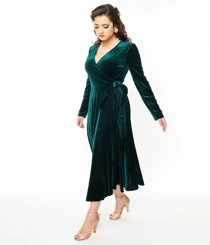 Collectif 1940s Green Velvet Kendra Wrap Dress Fashionable Wrap Dress with Lining