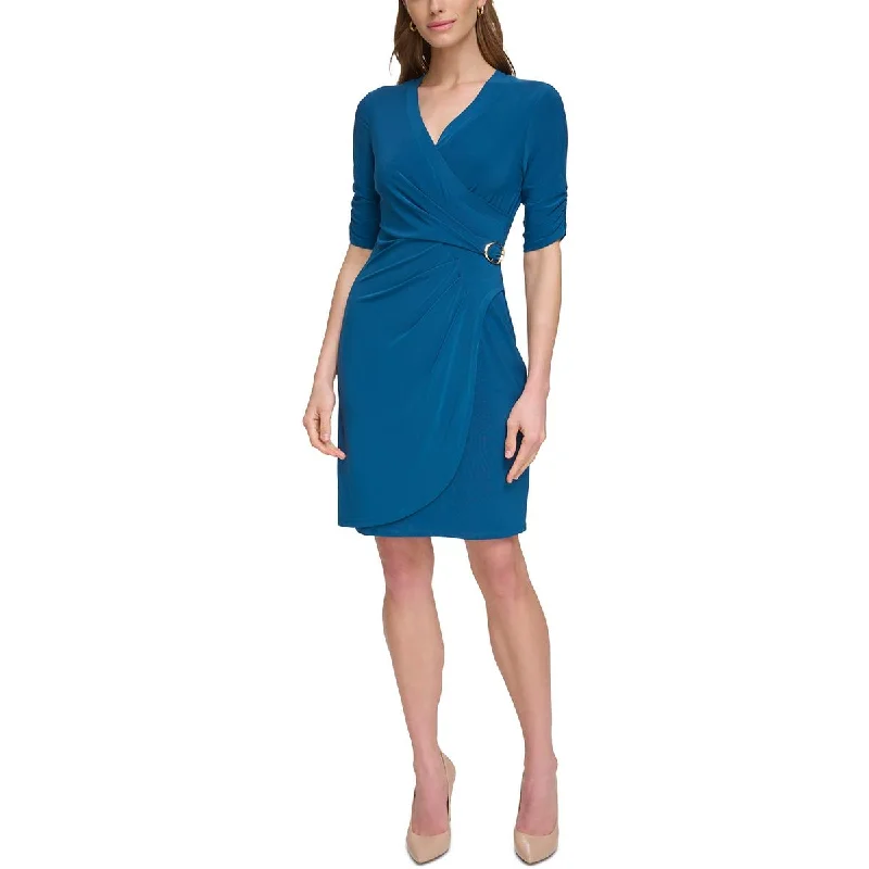 Jessica Howard Womens Faux Wrap Jersey Wrap Dress Comfortable Fit-and-Flare Wrap Dress