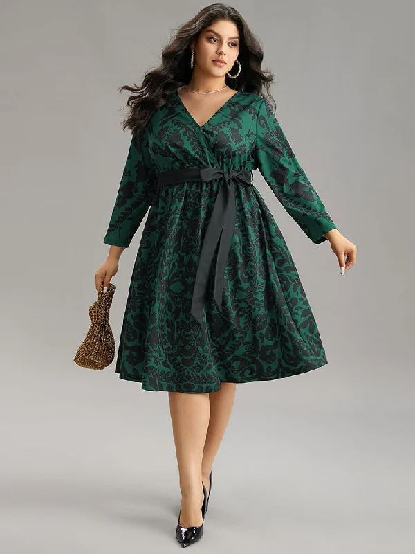 Silhouette Floral Print Belted Wrap Dress Comfortable Long-Sleeve Wrap Dress