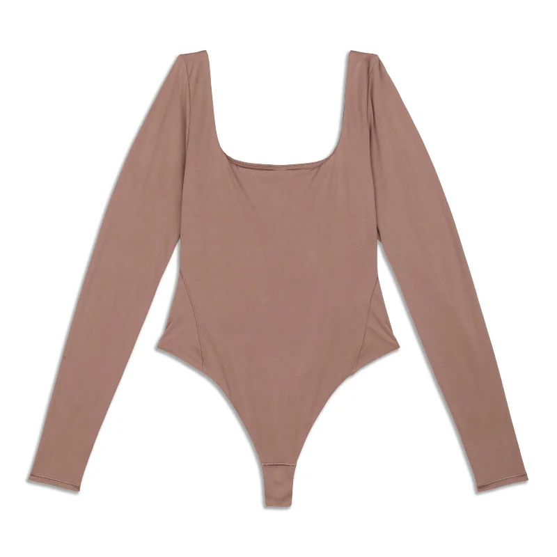 Wundermost Ultra-Soft Square-Neck Long-Sleeve Bodysuit - Resale Comfortable Stretch-Fit Bodysuit