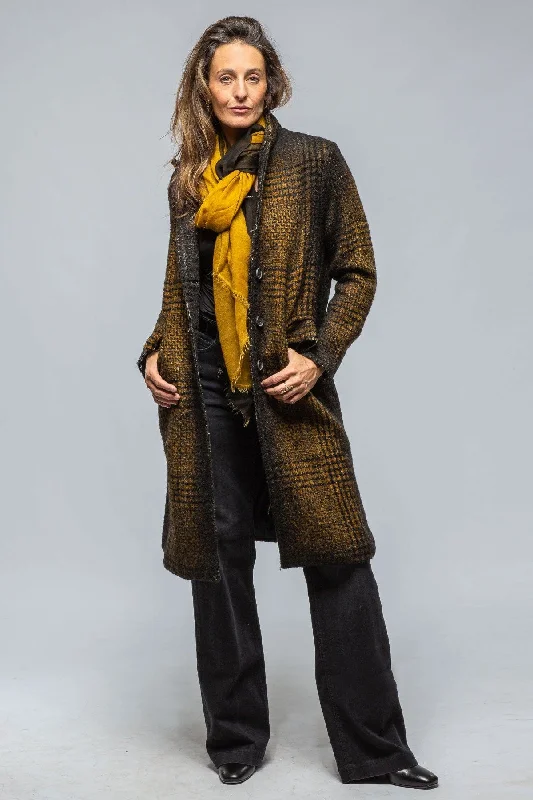 Tartan Cashmere Overcoat In Mustard/Black Chic Winter Overcoat