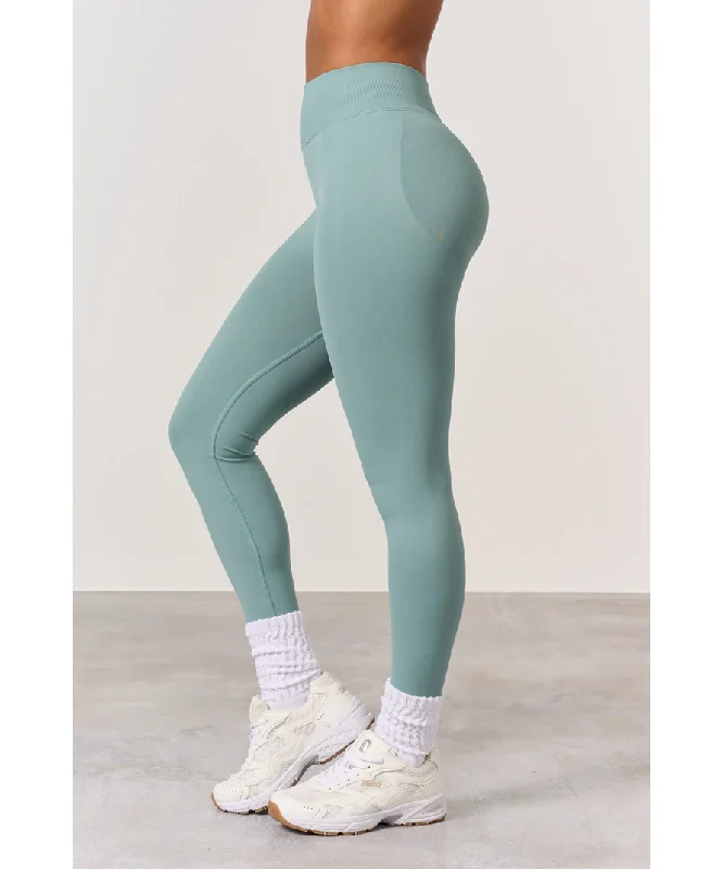 Famme Sculpt Scrunch Leggings Green Elegant Metallic Leggings