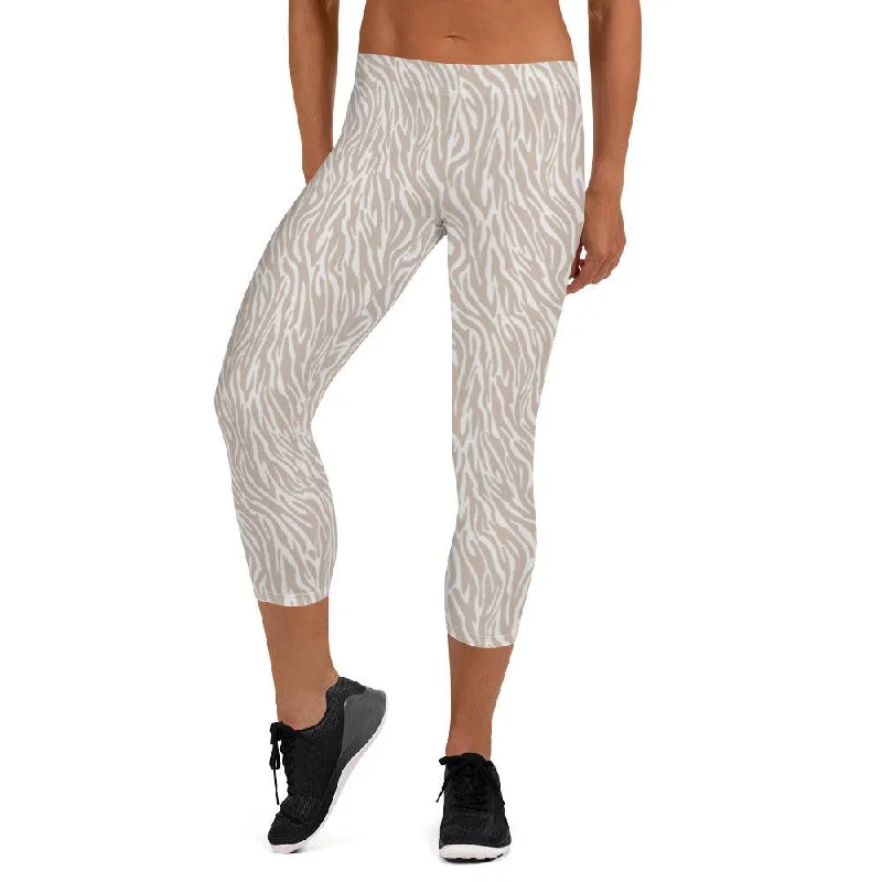 Off-White Animal Print Women's Capri Leggings Comfortable Wide-Band Leggings