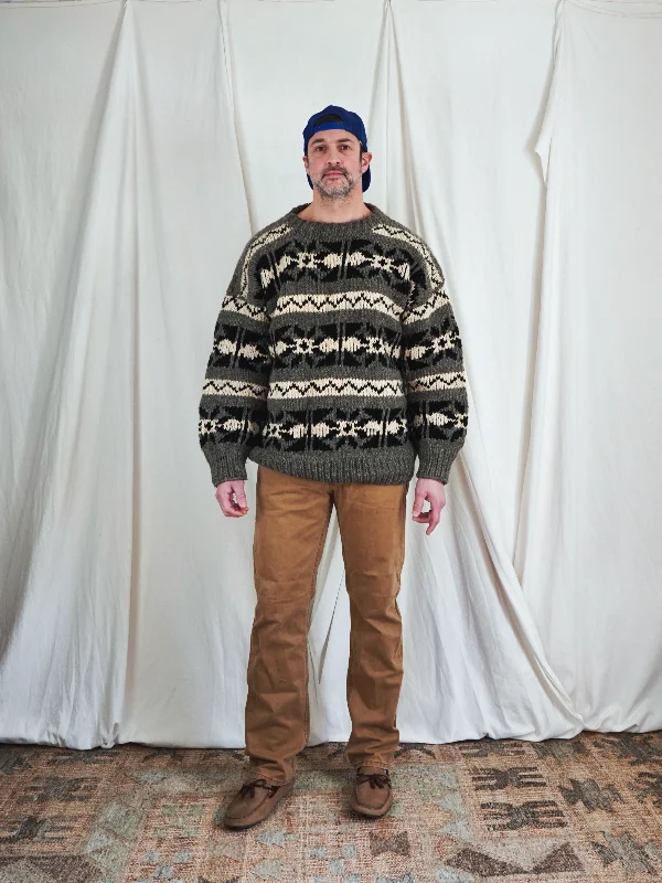 Vintage Chunky Knit Wool Sweater Solid Print Embellished