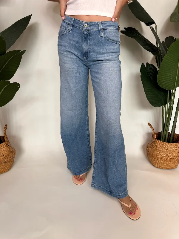 AG Jeans Leana Fashionable Straight Cut Jeans