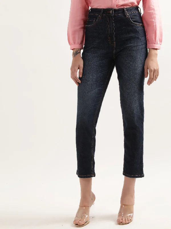 Elle Women Blue Solid Regular Fit Jeans Comfortable Distressed Straight-Leg Jeans