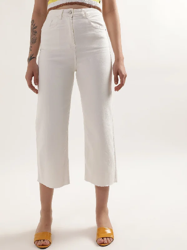 Elle Women White Solid Regular Fit Jeans Elegant Skinny Leg Jeans