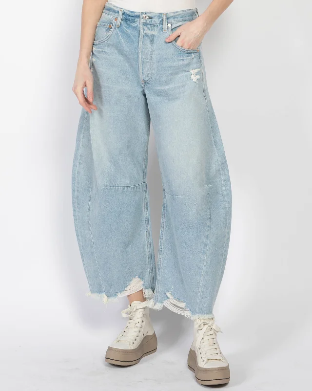 Horseshoe Jeans Chic Cropped Jeans