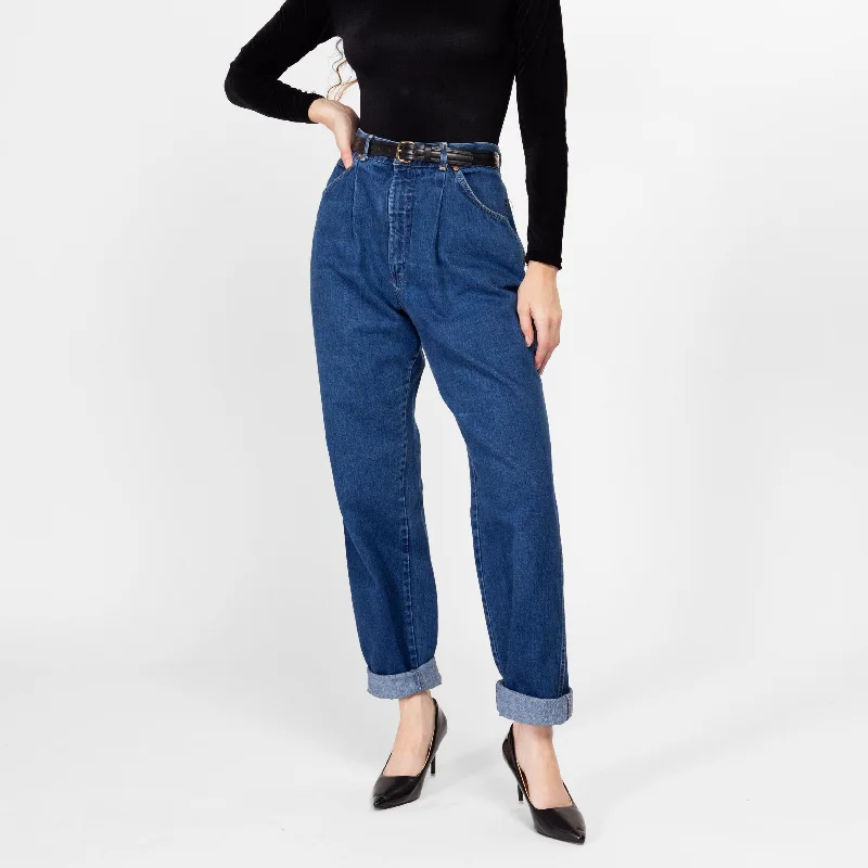 Medium 80s Lee Riders Dark Wash High Waisted Mom Jeans 28.5" Trendy Wide-Legged High-Waist Jeans Medium 80s Lee Riders Dark Wash High Waisted Mom Jeans 28.5" Trendy Wide-Legged High-Waist Jeans