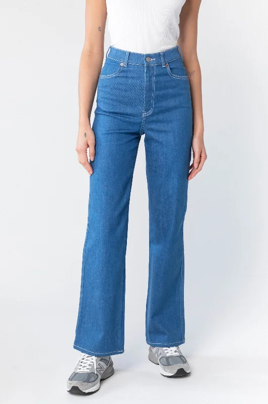 Moxy Straight Jeans - Less Blue Rinse - Final Sale Trendy Vintage Denim Jeans