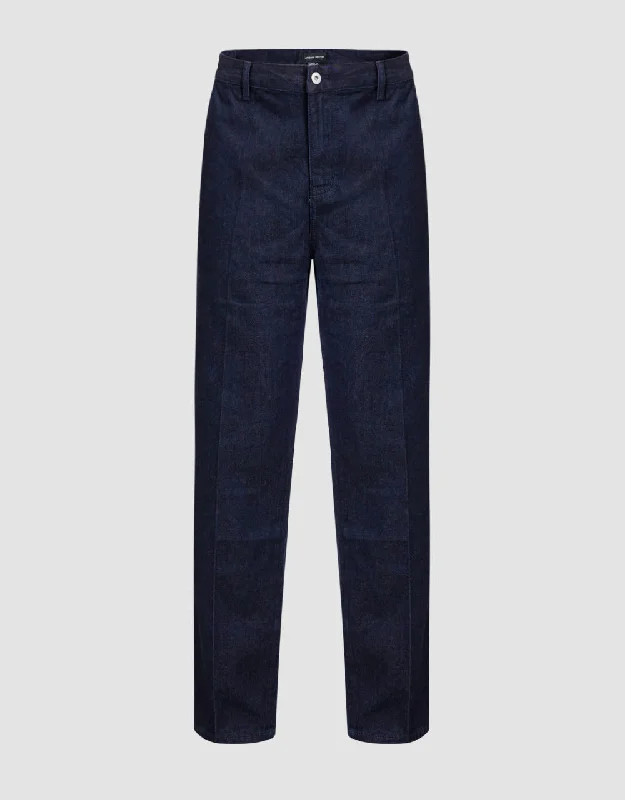 Straight Jeans Fashionable Distressed Jeans