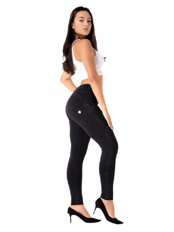 Women's Stretch Jeans Casual Light Wash Jeans